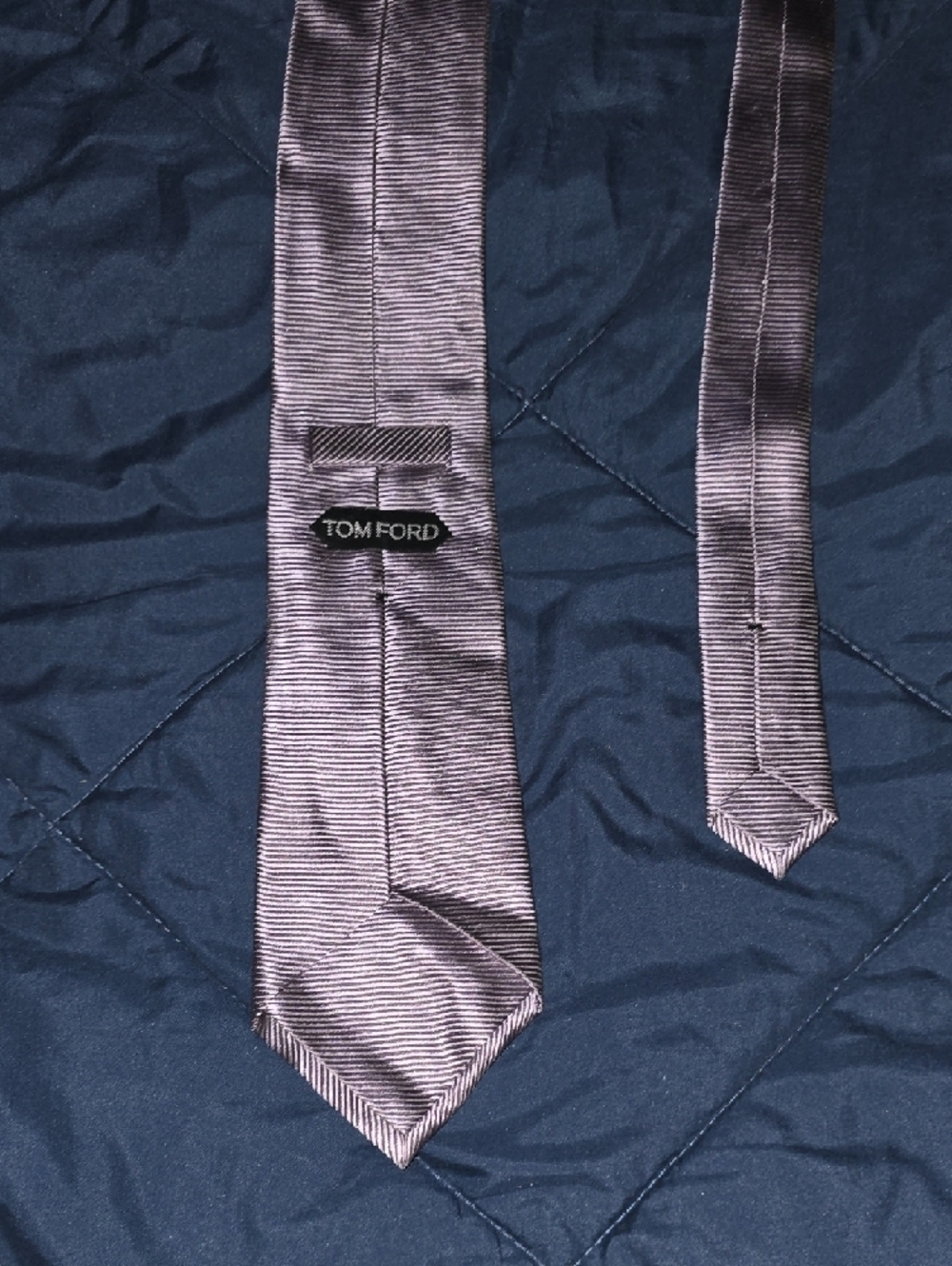 Tom Ford Purple Silk Ribbed Necktie - Picture 4 of 6